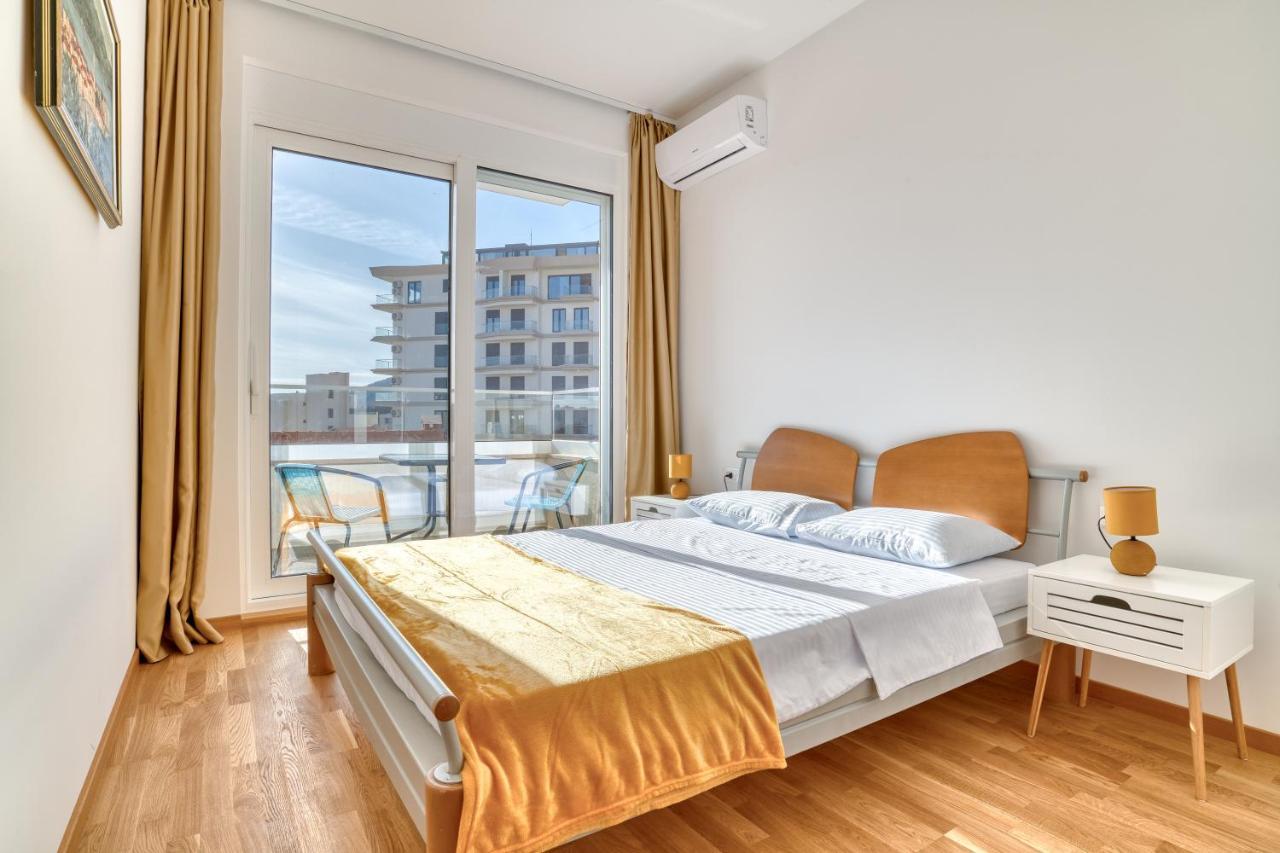Ivanovic Residences Budva Buitenkant foto