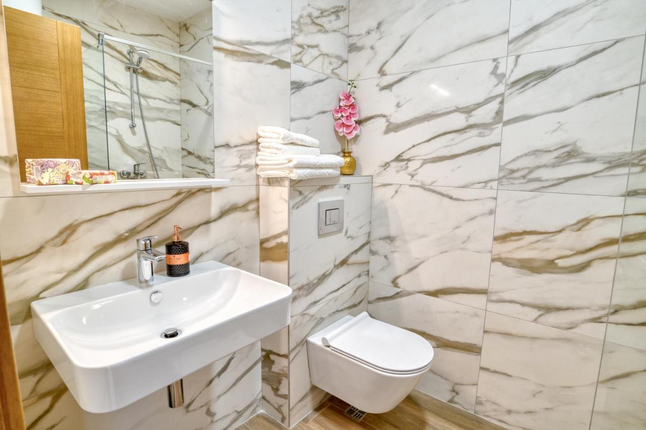Ivanovic Residences Budva Buitenkant foto